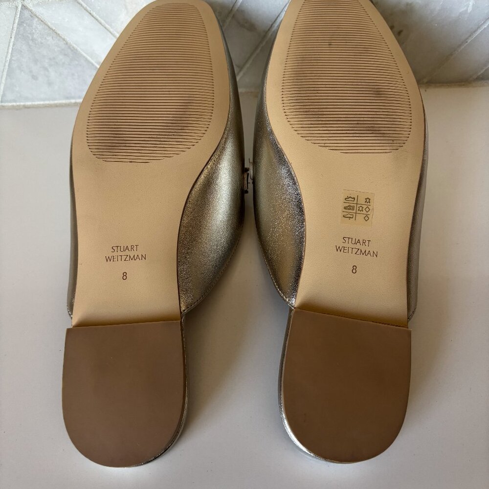 Stuart Weitzman Gold Perla Flat Mule Pearl Chain Size 8 New - Picture 8 of 10